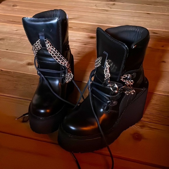Fenty X Puma Rihanna wedges - Picture 1 of 5